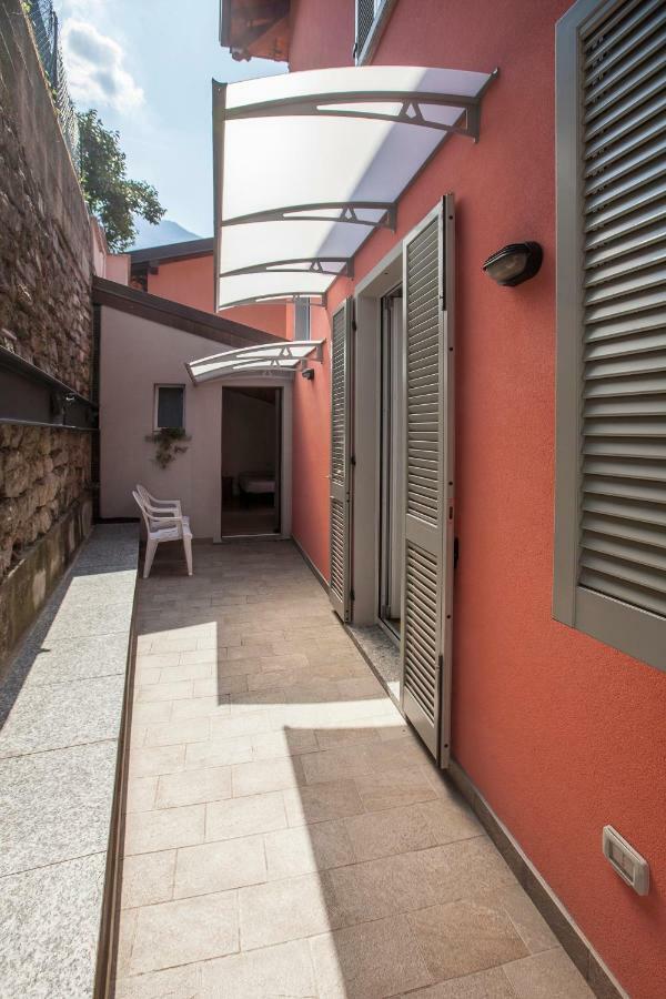 Casa Fiore Lezzeno Luaran gambar